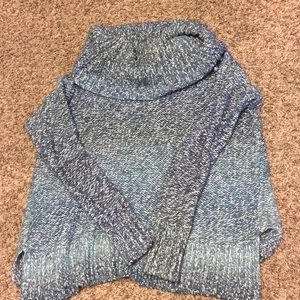 Loose Turtle Neck Sweater